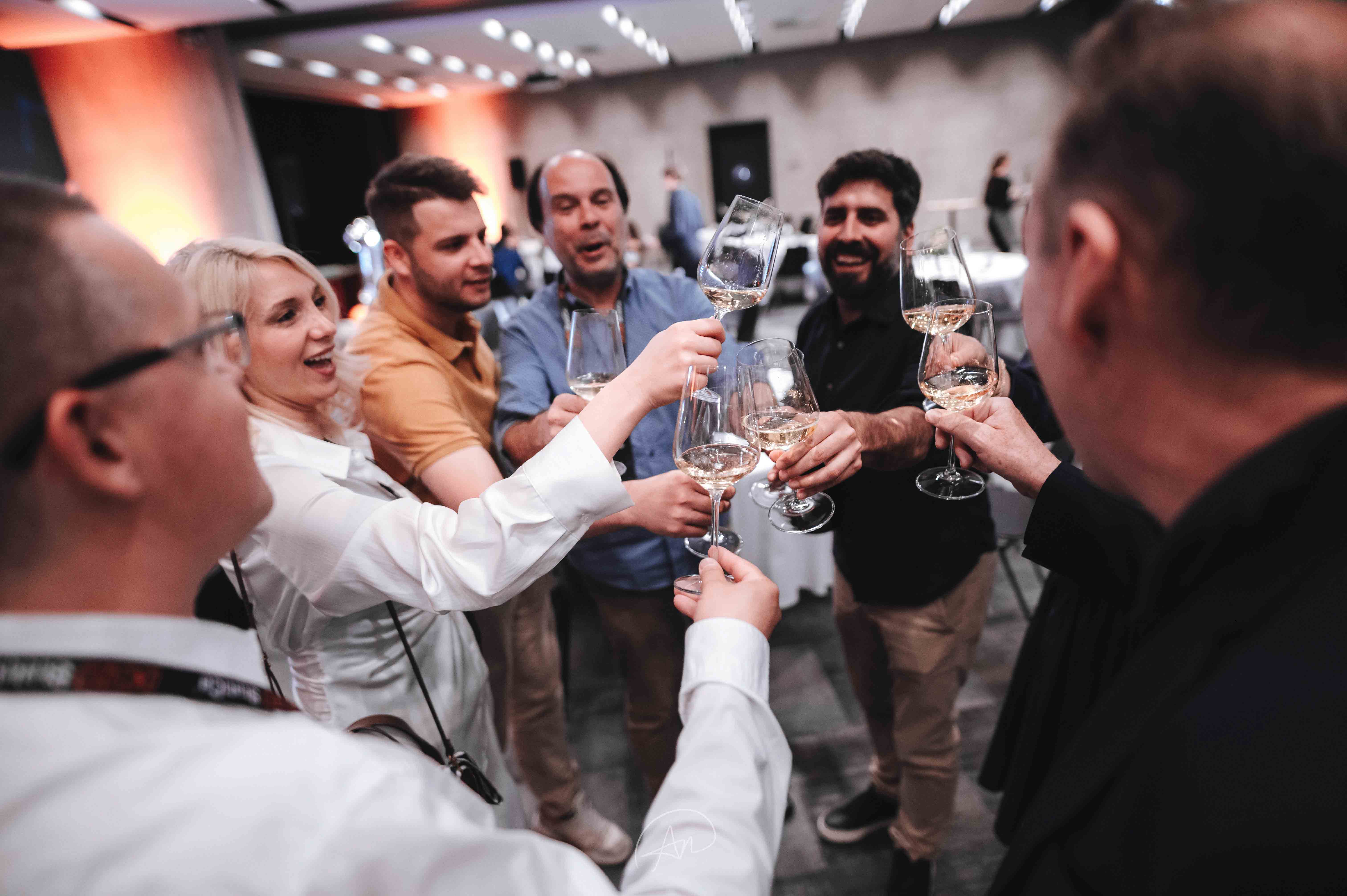 Přípitky, networking, IDEA StatiCa konference 2026